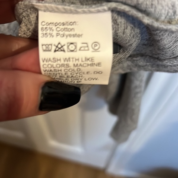 SHIEN V NECK LIGHTWEIGHT SWEATER - Picture 3 of 3